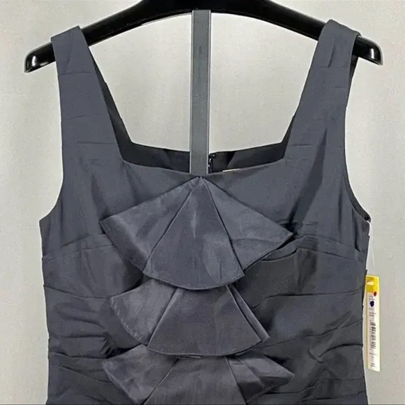 NEW! ALICE + OLIVIA BLACK SILK RUFFLE ACCENT COCKTAIL DRESS! WOMENS 4! - Picture 2 of 8